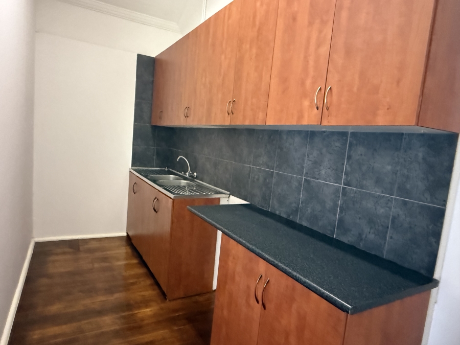 To Let Commercial Property for Rent in Paardevlei Western Cape